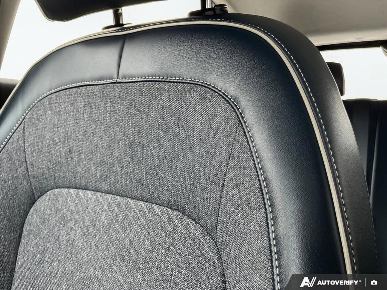 2020 Hyundai Venue Urban Edition | Heated Wheel + Seats | CarPlay + Android | BSM | Rear Camera | New Tires | Photo