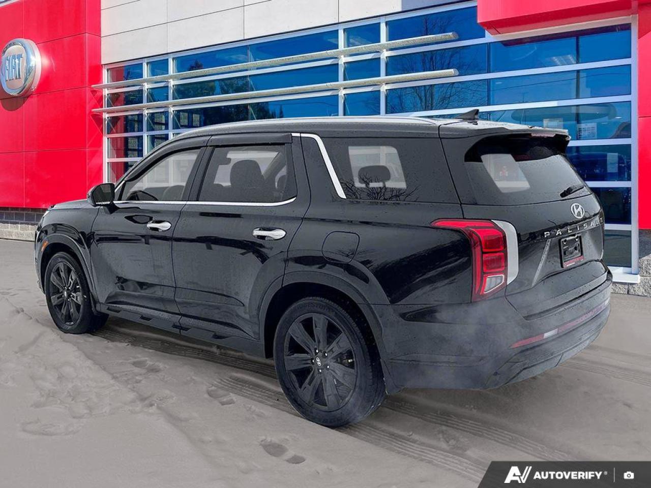 2023 Hyundai PALISADE Urban | Leather | Sunroof | Nav | 360 Camera | Cooled + Heated Seats | Adaptive Cruise | Photo2