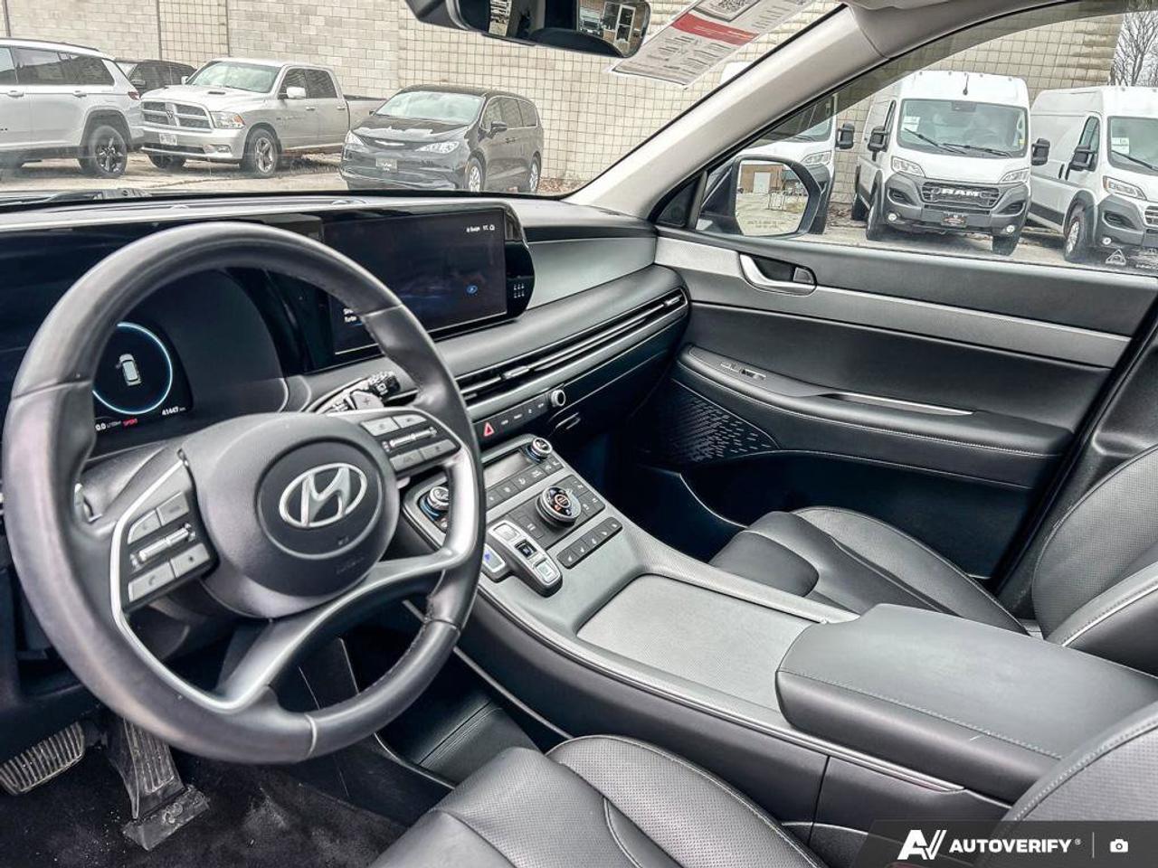2023 Hyundai PALISADE Urban | Leather | Sunroof | Nav | 360 Camera | Cooled + Heated Seats | Adaptive Cruise | Photo