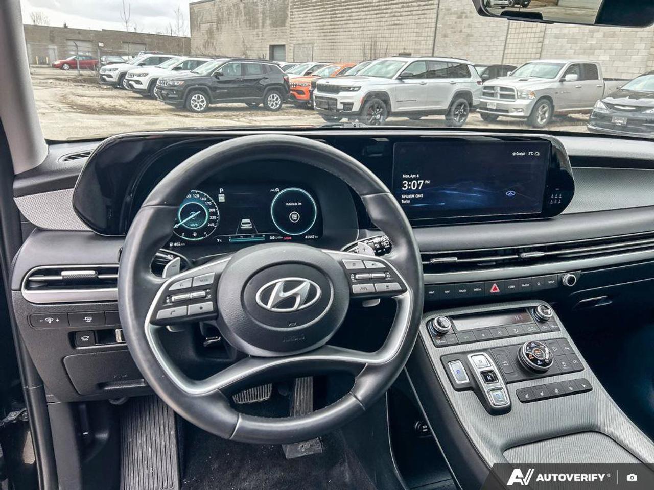 2023 Hyundai PALISADE Urban | Leather | Sunroof | Nav | 360 Camera | Cooled + Heated Seats | Adaptive Cruise | Photo