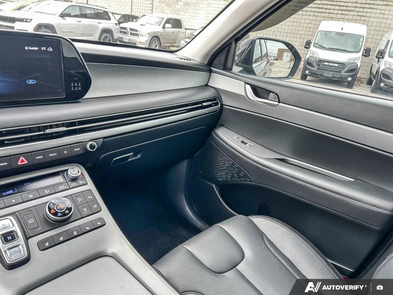 2023 Hyundai PALISADE Urban | Leather | Sunroof | Nav | 360 Camera | Cooled + Heated Seats | Adaptive Cruise | Photo