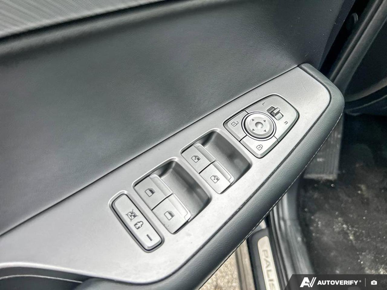 2023 Hyundai PALISADE Urban | Leather | Sunroof | Nav | 360 Camera | Cooled + Heated Seats | Adaptive Cruise | Photo
