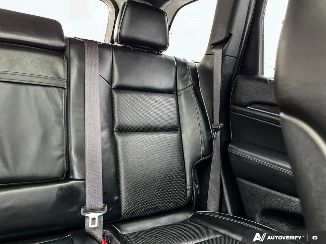 2020 Jeep Grand Cherokee Overland V6 4X4 | Navigation | Pano Sunroof | Nappa Leather | New Tires | New Brakes | Photo