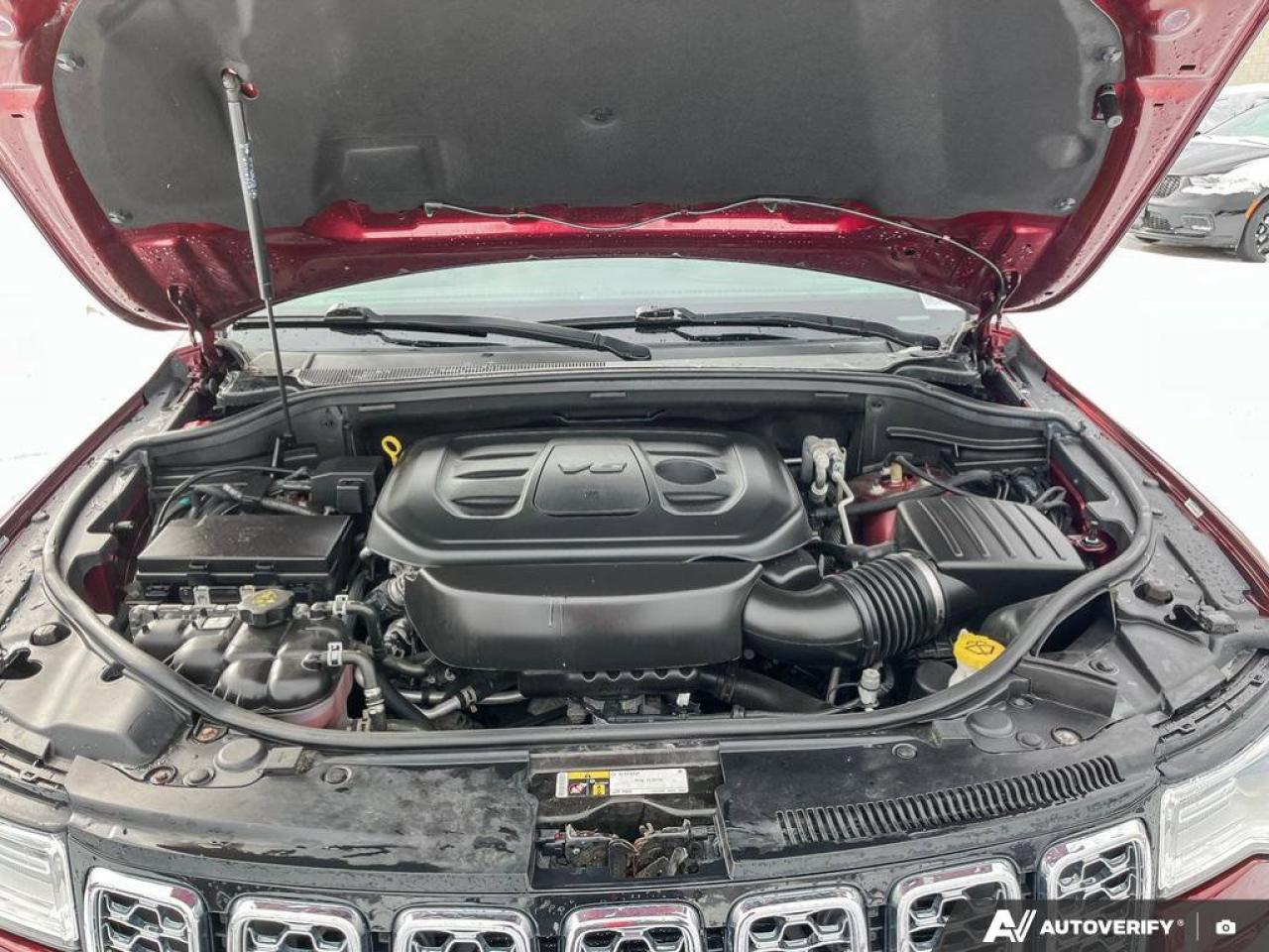 2020 Jeep Grand Cherokee Overland V6 4X4 | Navigation | Pano Sunroof | Nappa Leather | New Tires | New Brakes | Photo