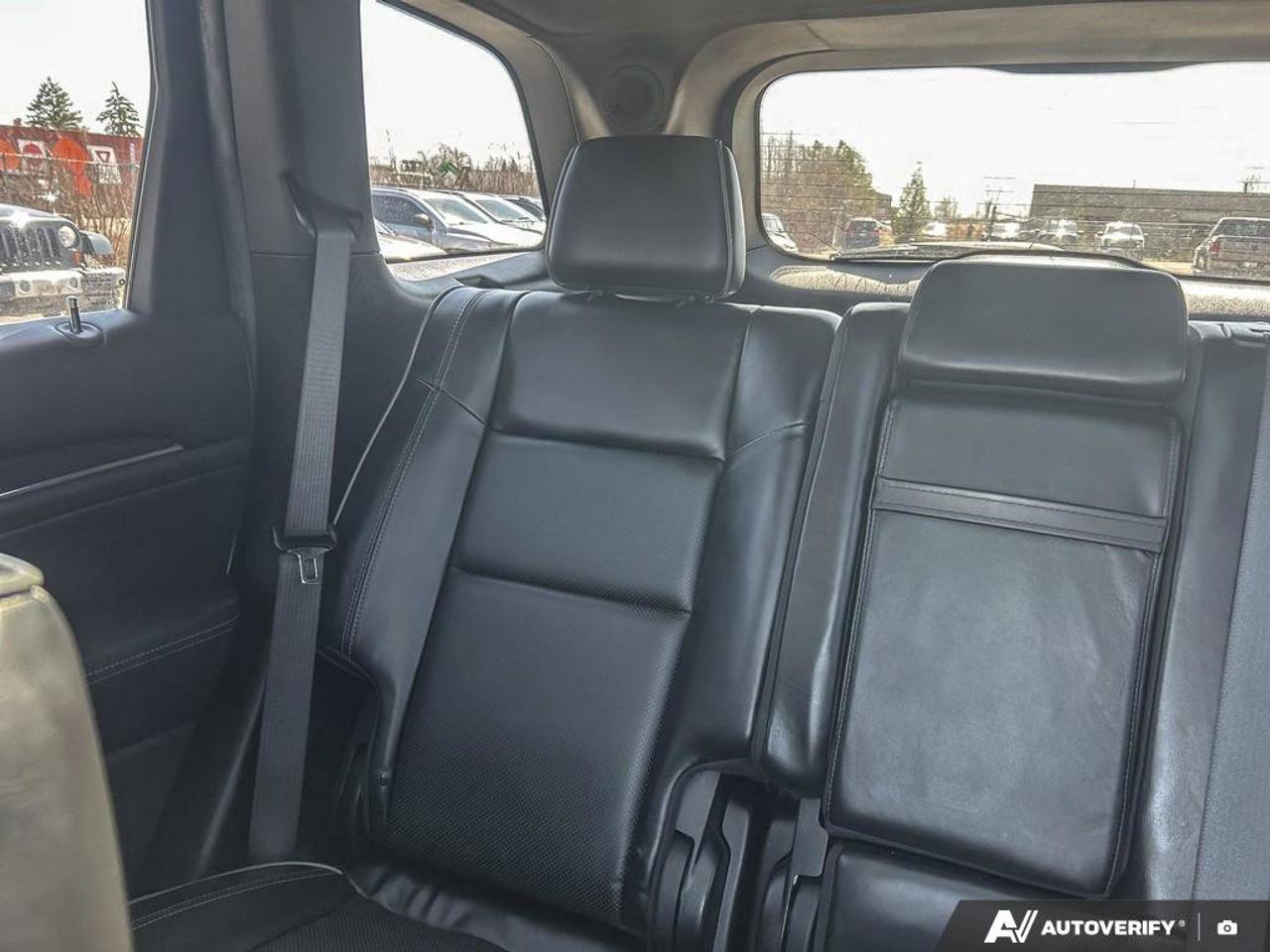 2020 Jeep Grand Cherokee Overland V6 4X4 | Navigation | Pano Sunroof | Nappa Leather | New Tires | New Brakes | Photo