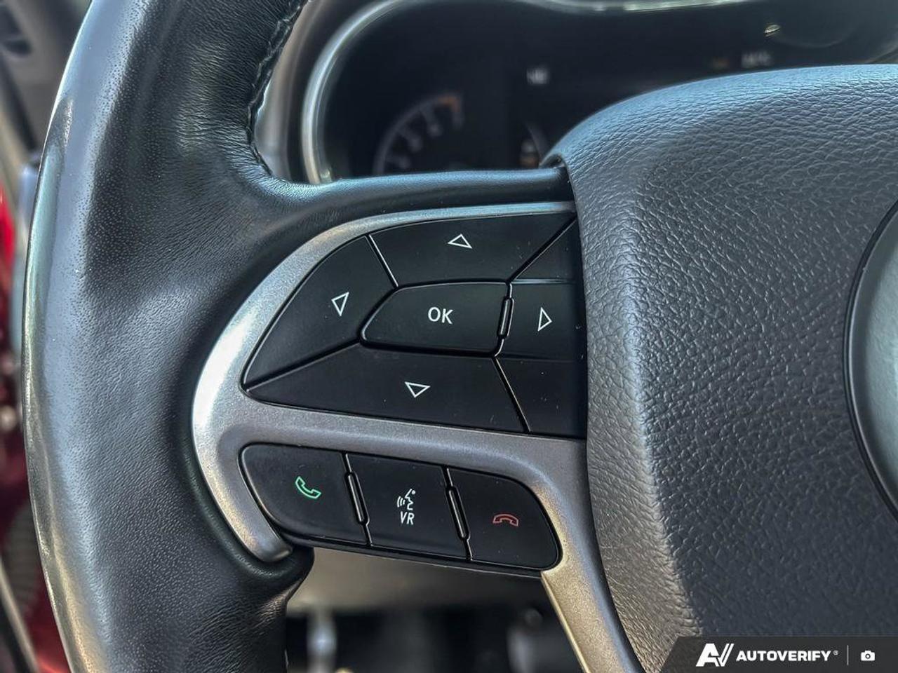 2020 Jeep Grand Cherokee Overland V6 4X4 | Navigation | Pano Sunroof | Nappa Leather | New Tires | New Brakes | Photo