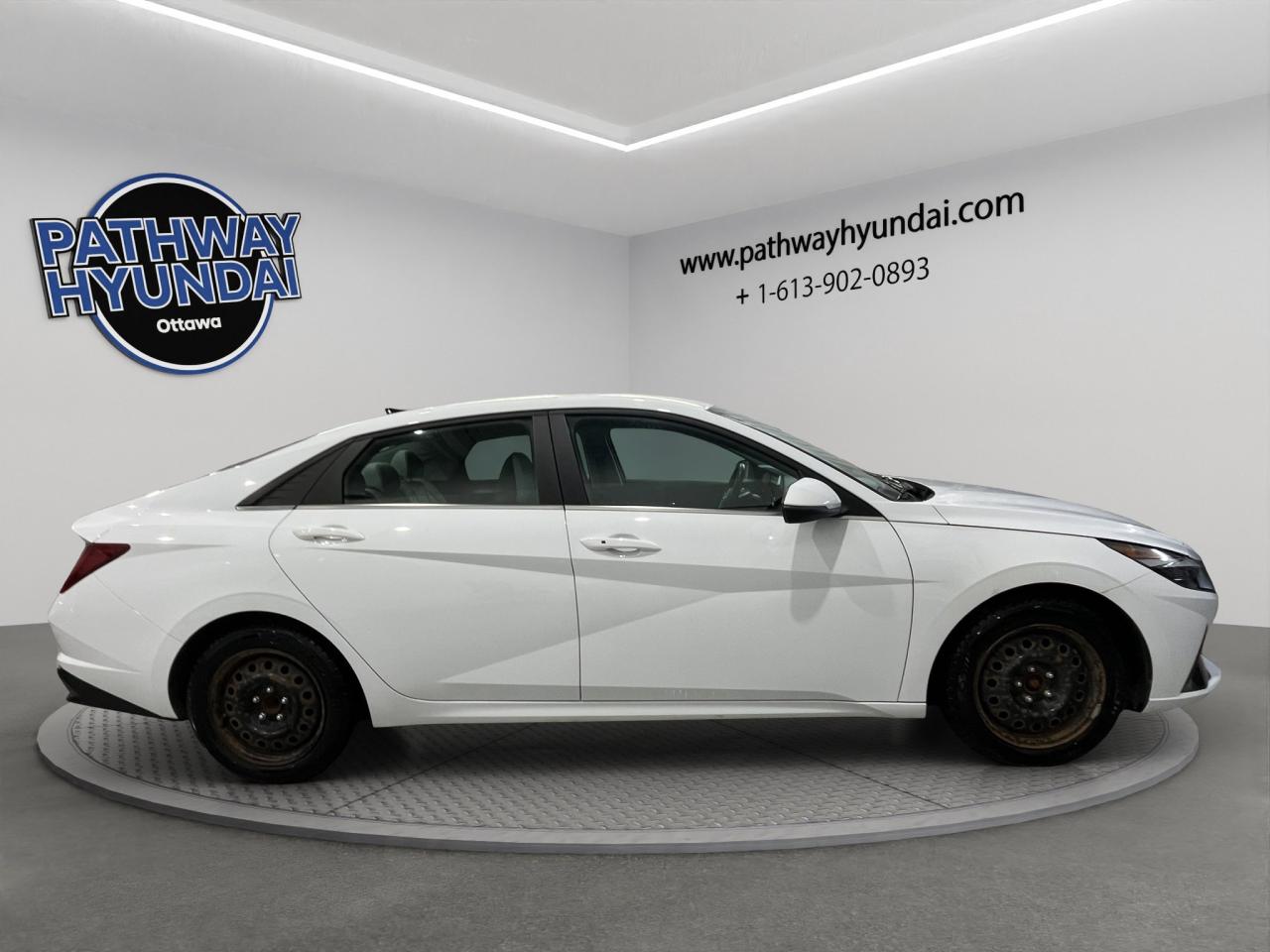 2022 Hyundai Elantra Hybrid Ultimate | Reverse Cam | Sunroof Photo