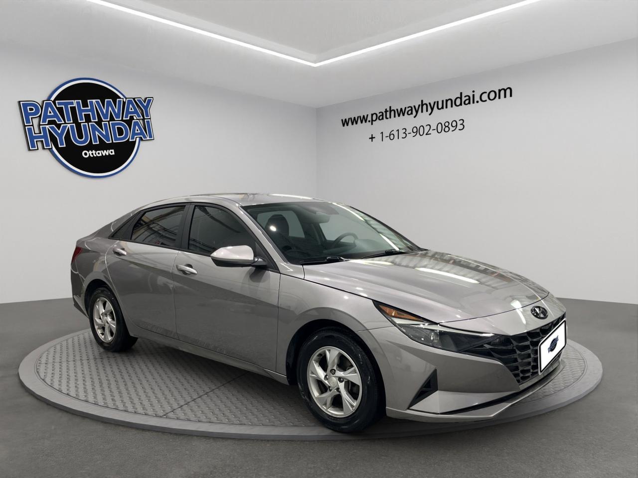 2023 Hyundai Elantra Essential | Reverse Cam | Heated Seats Photo0