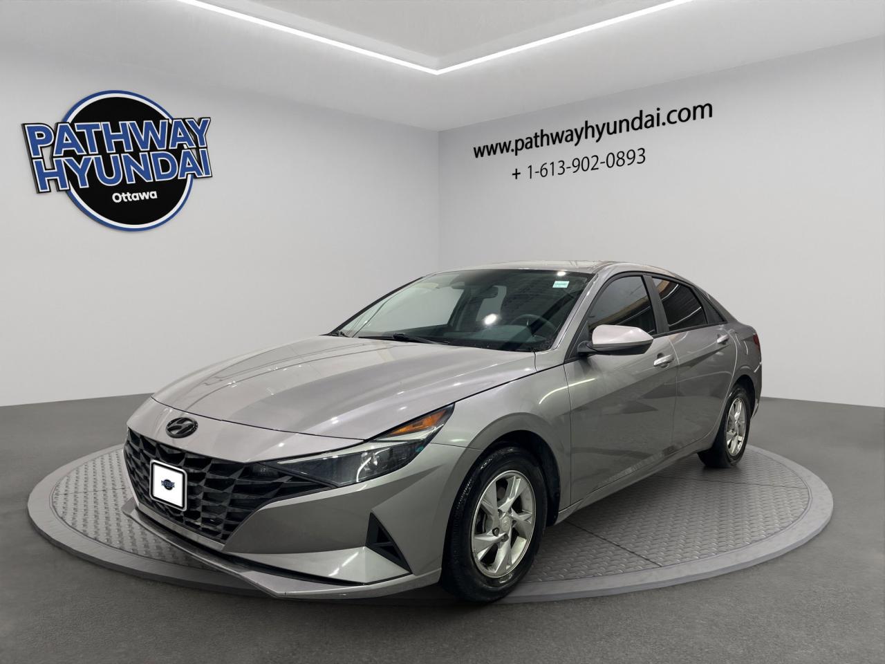 2023 Hyundai Elantra Essential | Reverse Cam | Heated Seats Photo