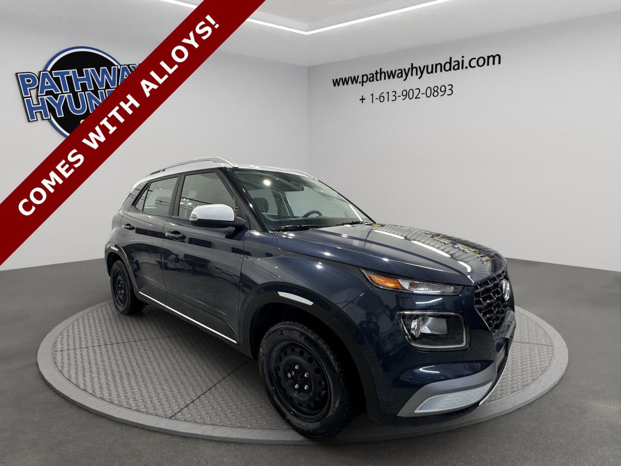 2024 Hyundai Venue Preferred | Reverse Cam | Heated Seats Photo0