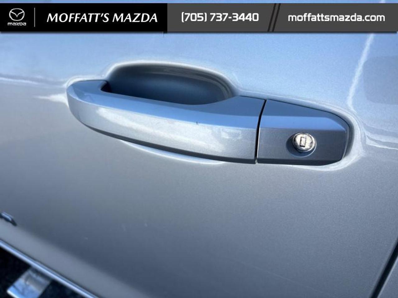 2016 Chevrolet Silverado 1500 LT Photo