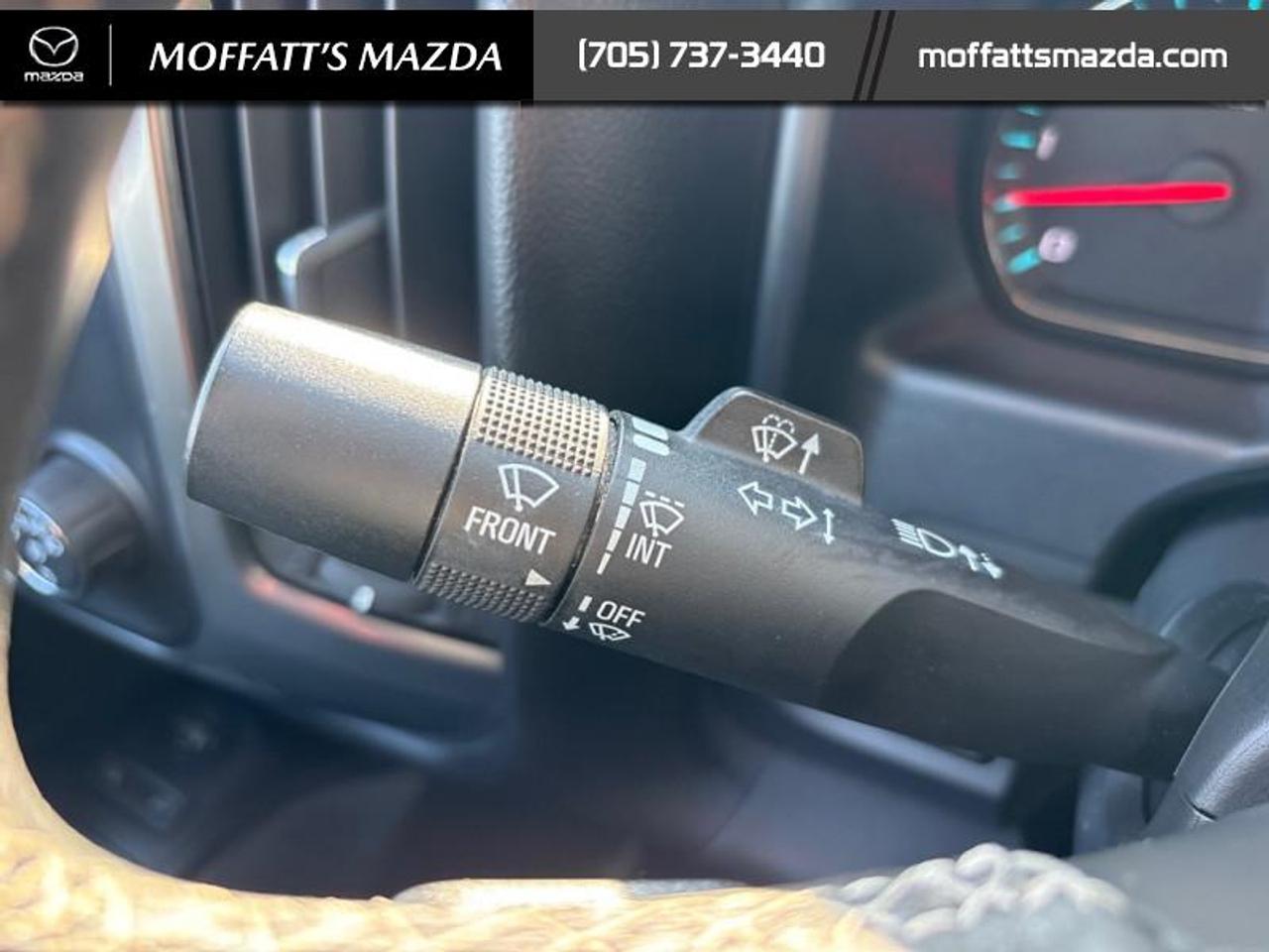 2016 Chevrolet Silverado 1500 LT Photo