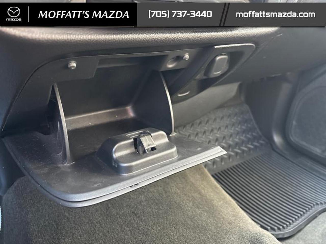 2016 Chevrolet Silverado 1500 LT Photo