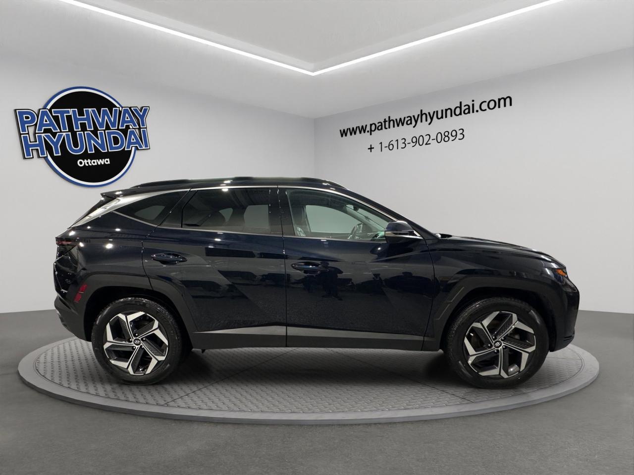 2022 Hyundai Tucson Hybrid Luxury | Reverse Cam | Heated Seats Photo2