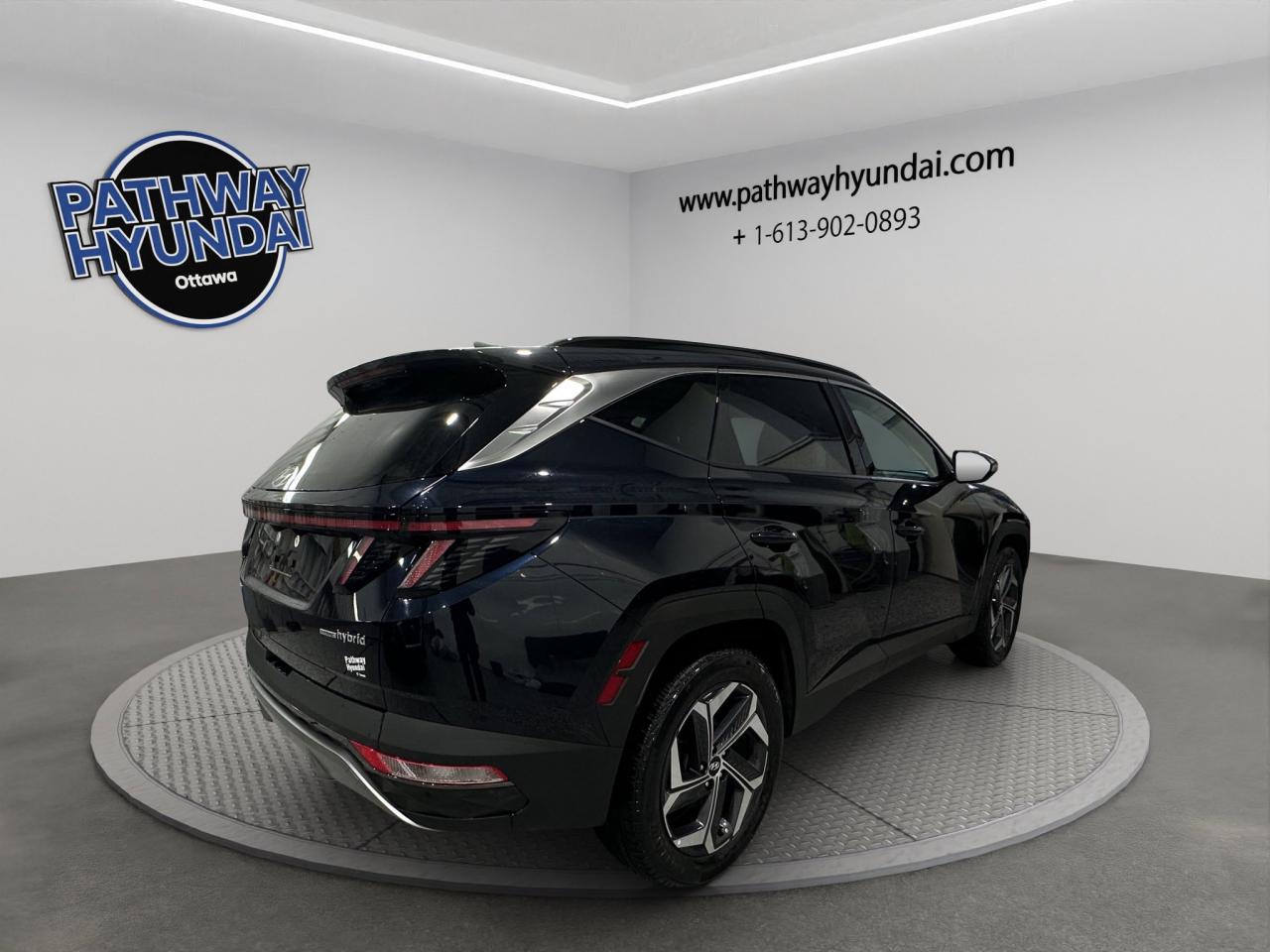 2022 Hyundai Tucson Hybrid Luxury | Reverse Cam | Heated Seats Photo3