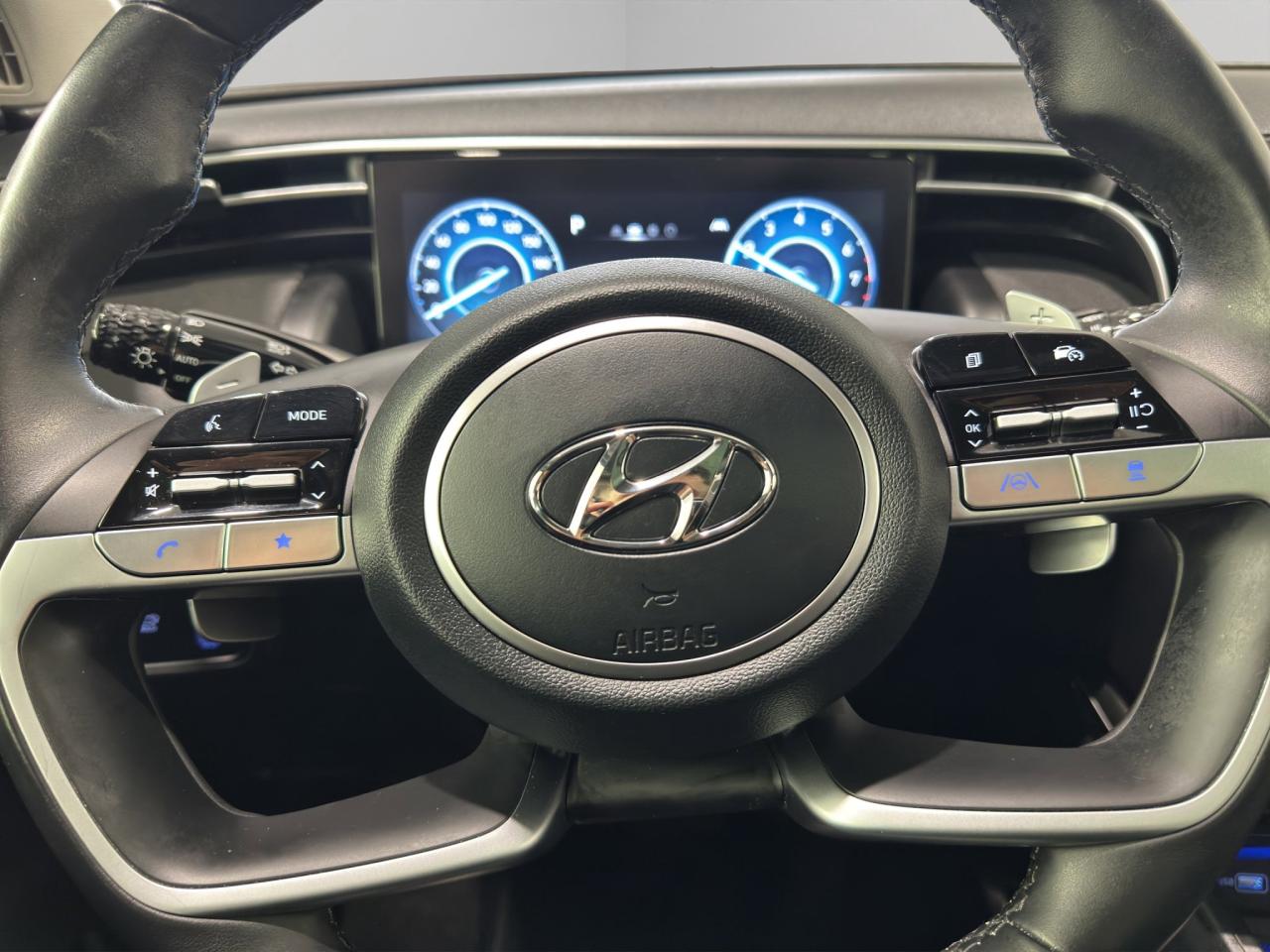 2022 Hyundai Tucson Hybrid Luxury | Reverse Cam | Heated Seats Photo