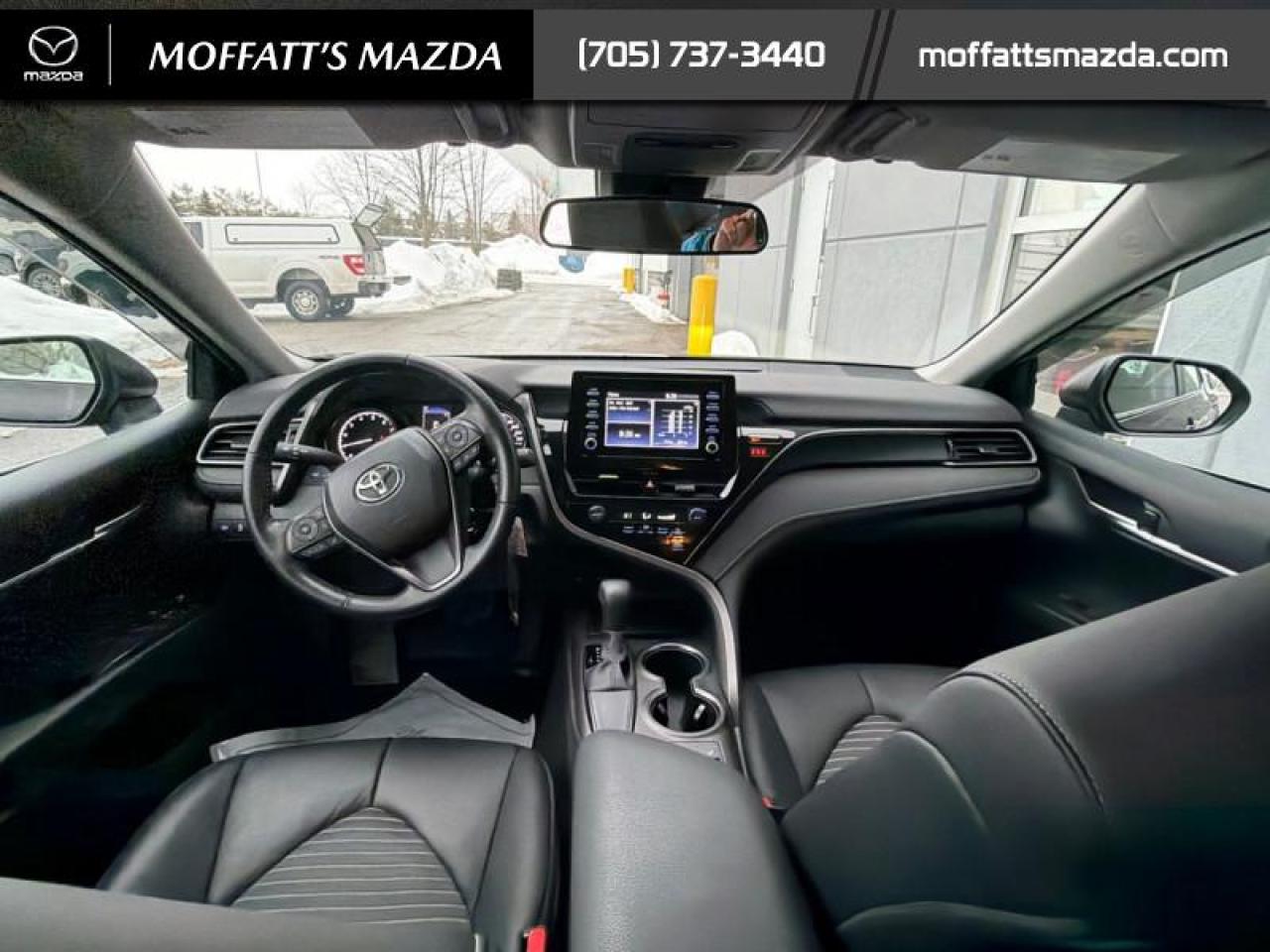 2023 Toyota Camry SE Photo