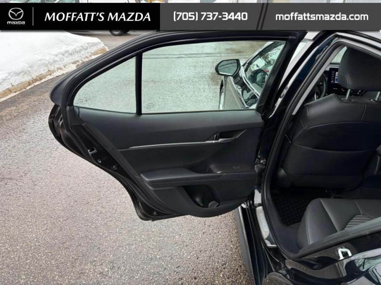 2023 Toyota Camry SE Photo