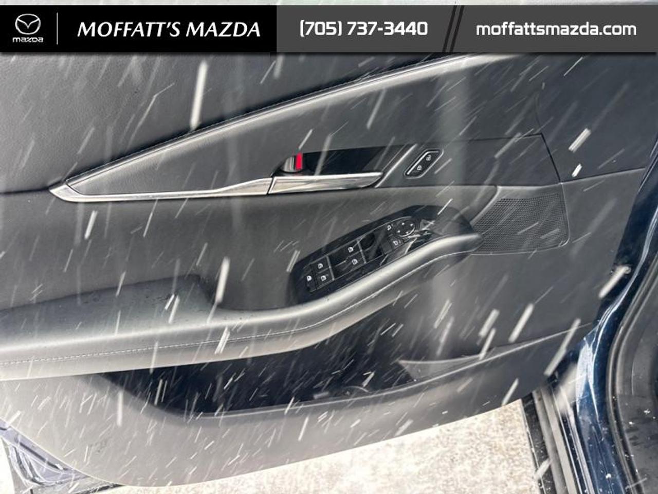 2023 Mazda CX-30 GS Photo