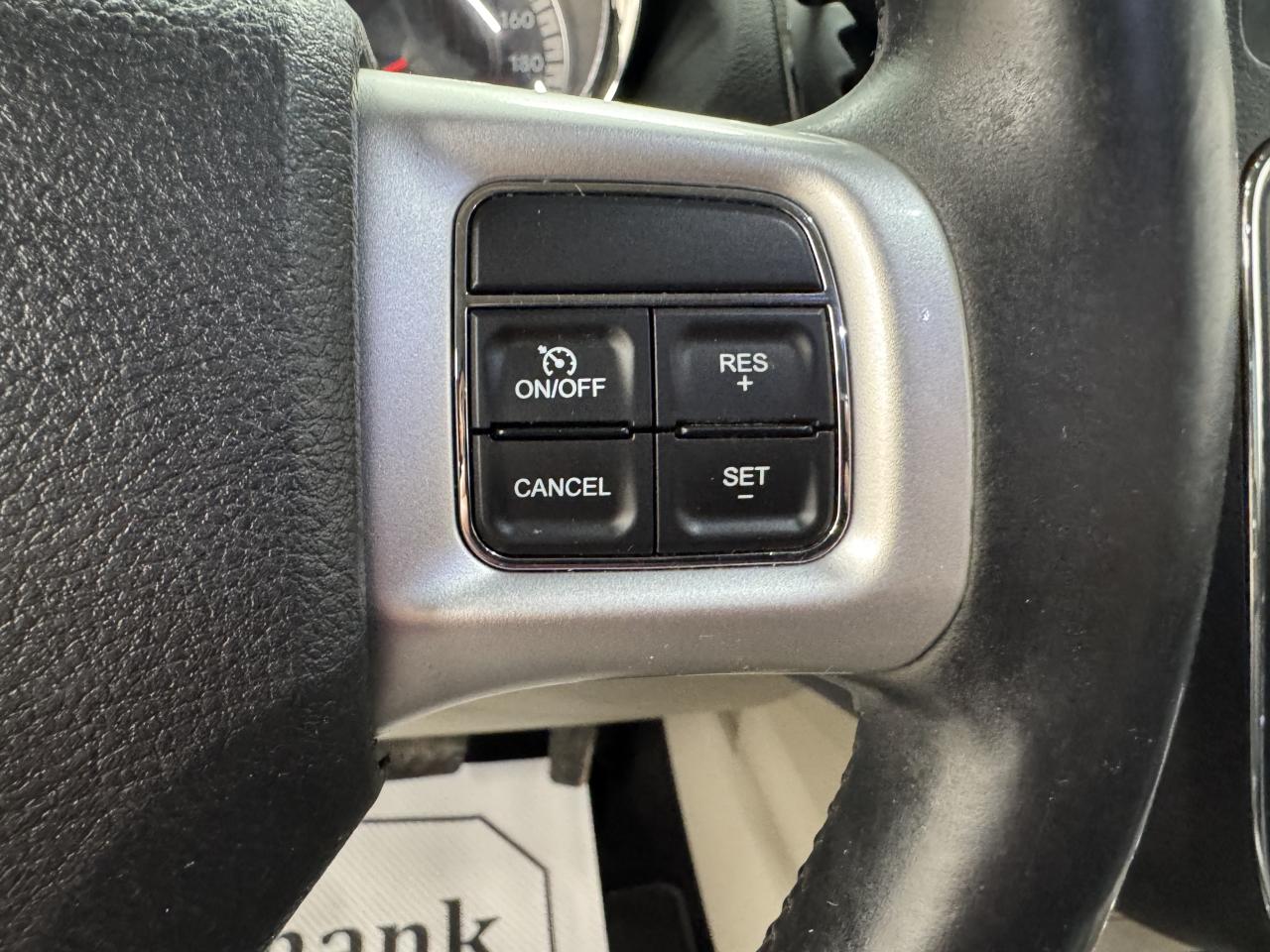 2016 Dodge Grand Caravan Crew Plus Photo