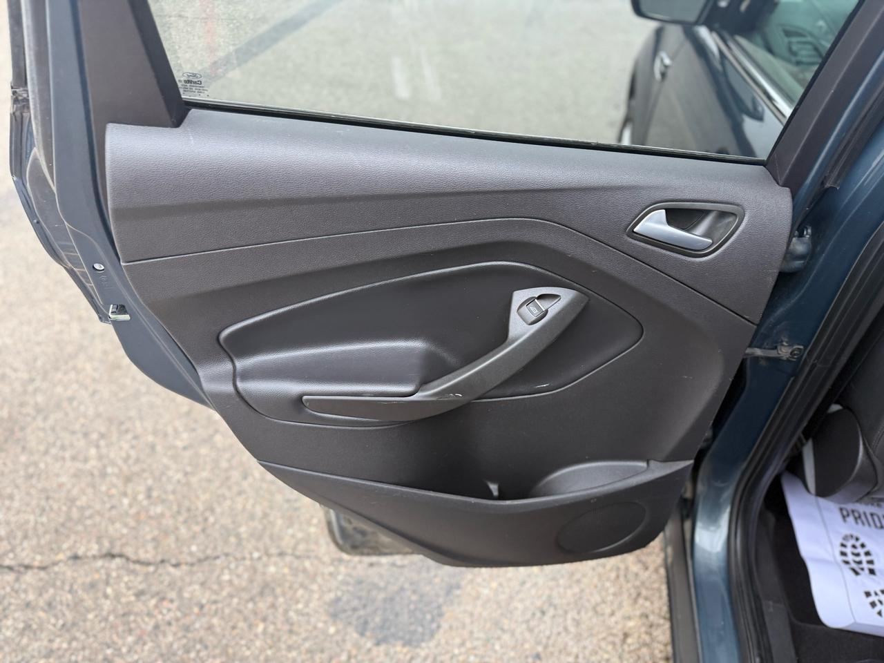 2019 Ford Escape SEL Photo