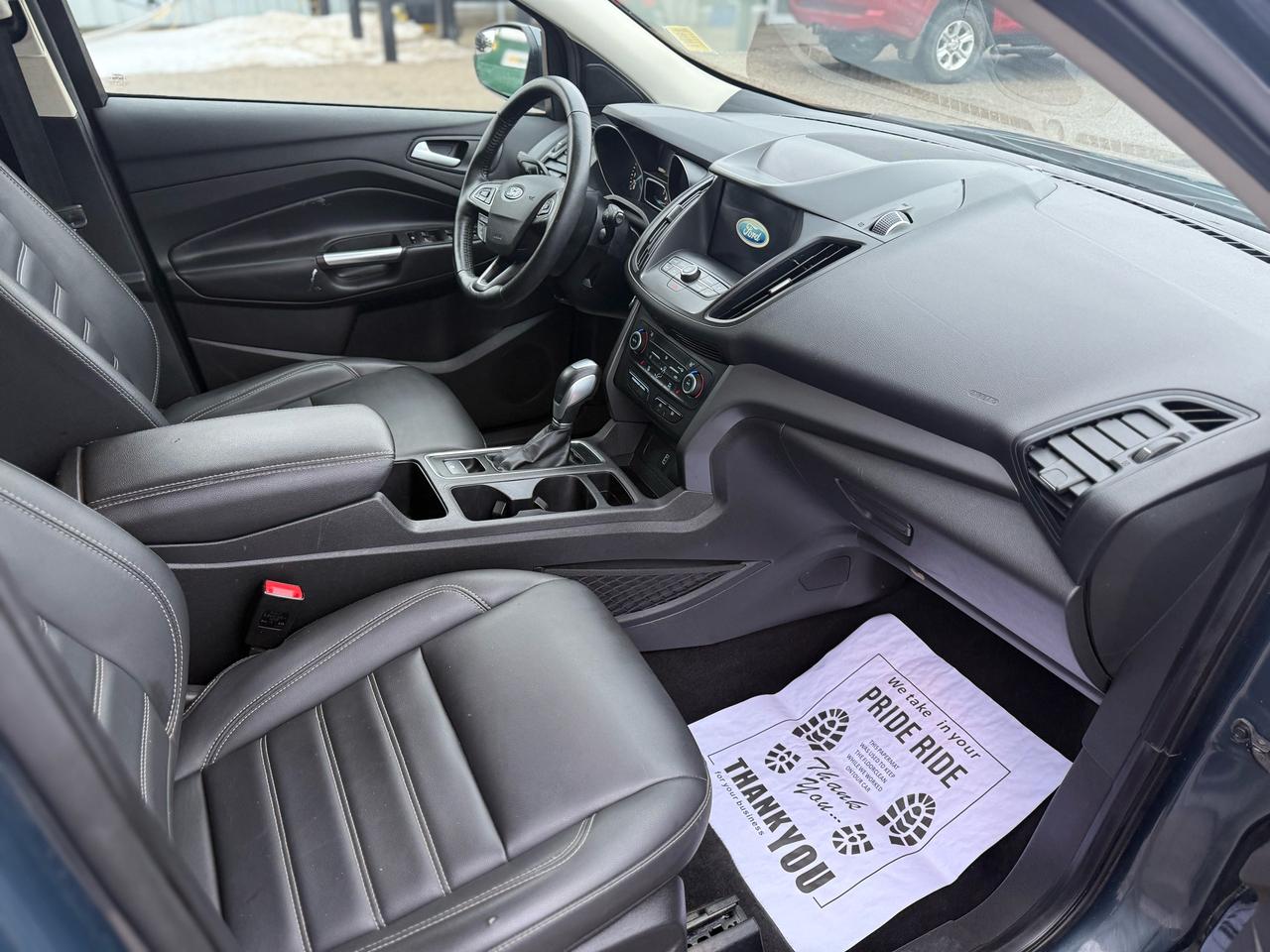 2019 Ford Escape SEL Photo