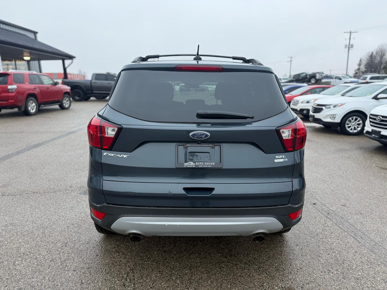 2019 Ford Escape SEL Photo