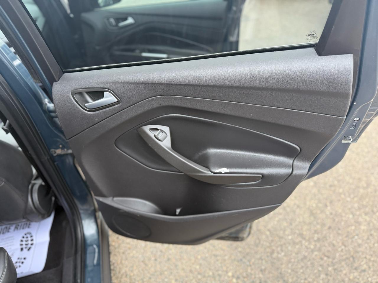 2019 Ford Escape SEL Photo