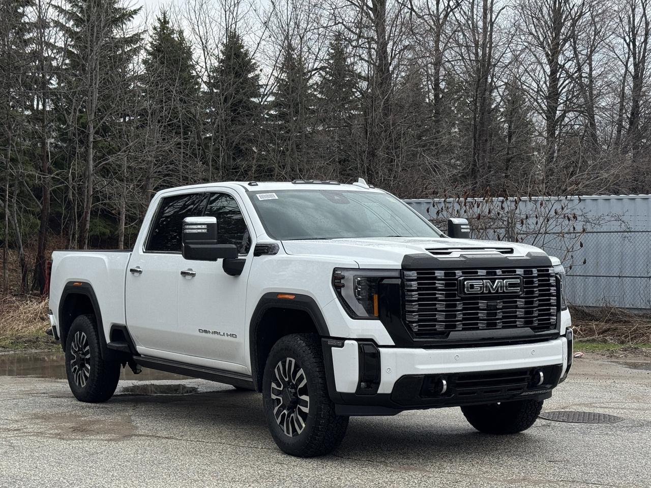 2026 GMC SIERRA 2500HD Denali Ultimate Photo