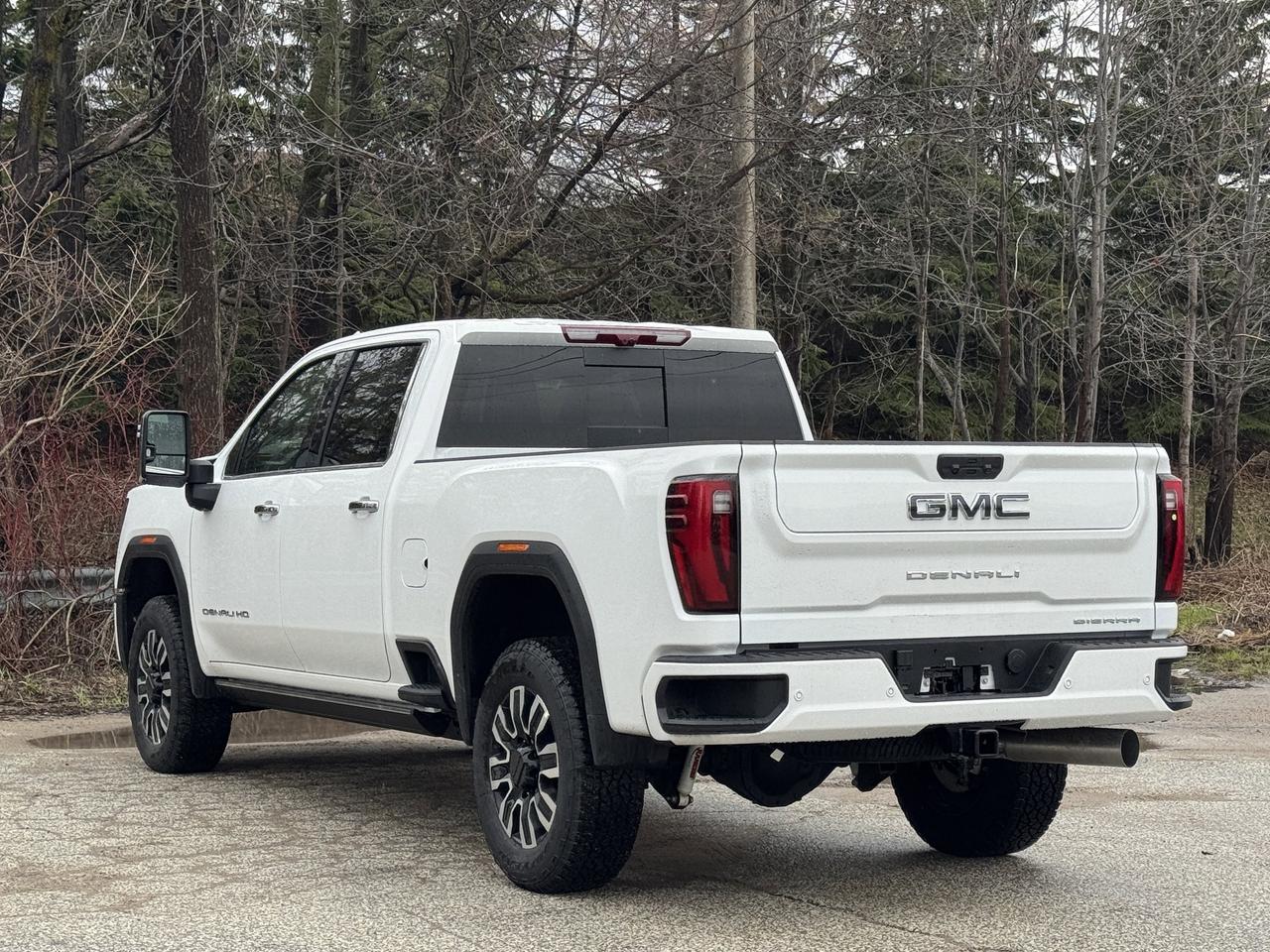 2026 GMC SIERRA 2500HD Denali Ultimate Photo