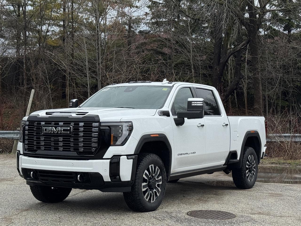 2026 GMC SIERRA 2500HD Denali Ultimate Photo