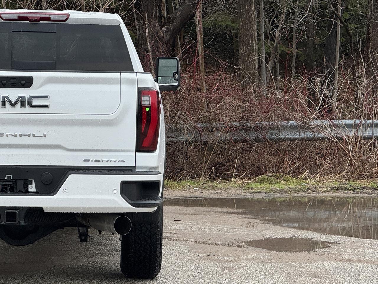 2026 GMC SIERRA 2500HD Denali Ultimate Photo