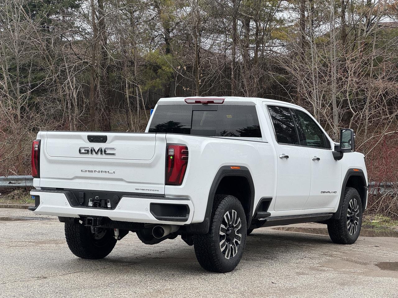 2026 GMC SIERRA 2500HD Denali Ultimate Photo