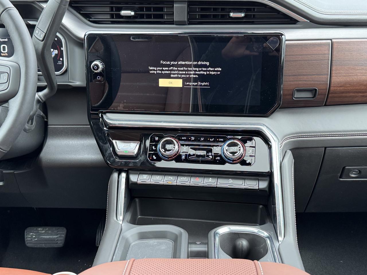 2026 GMC SIERRA 2500HD Denali Ultimate Photo