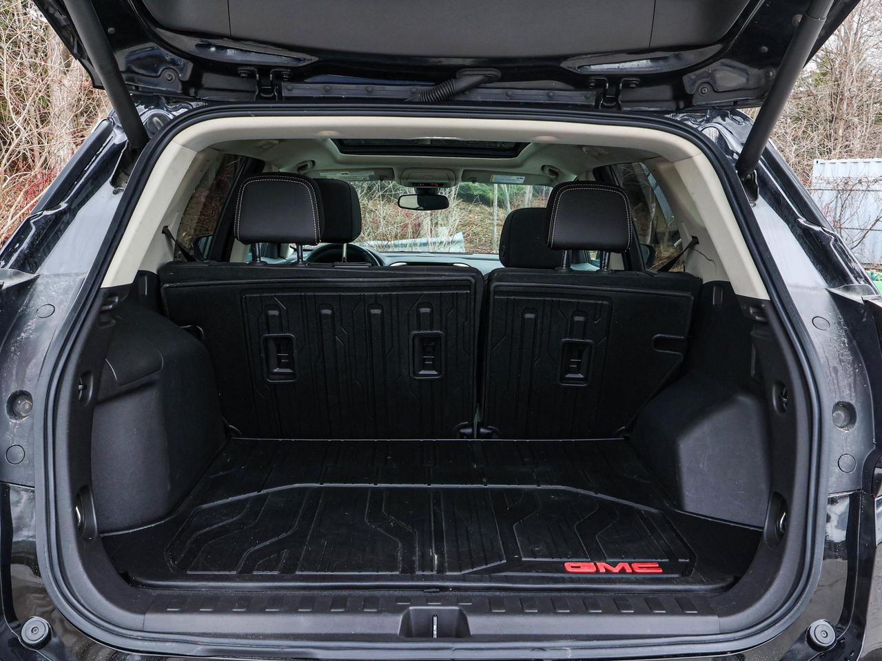 2024 GMC Terrain Denali Photo