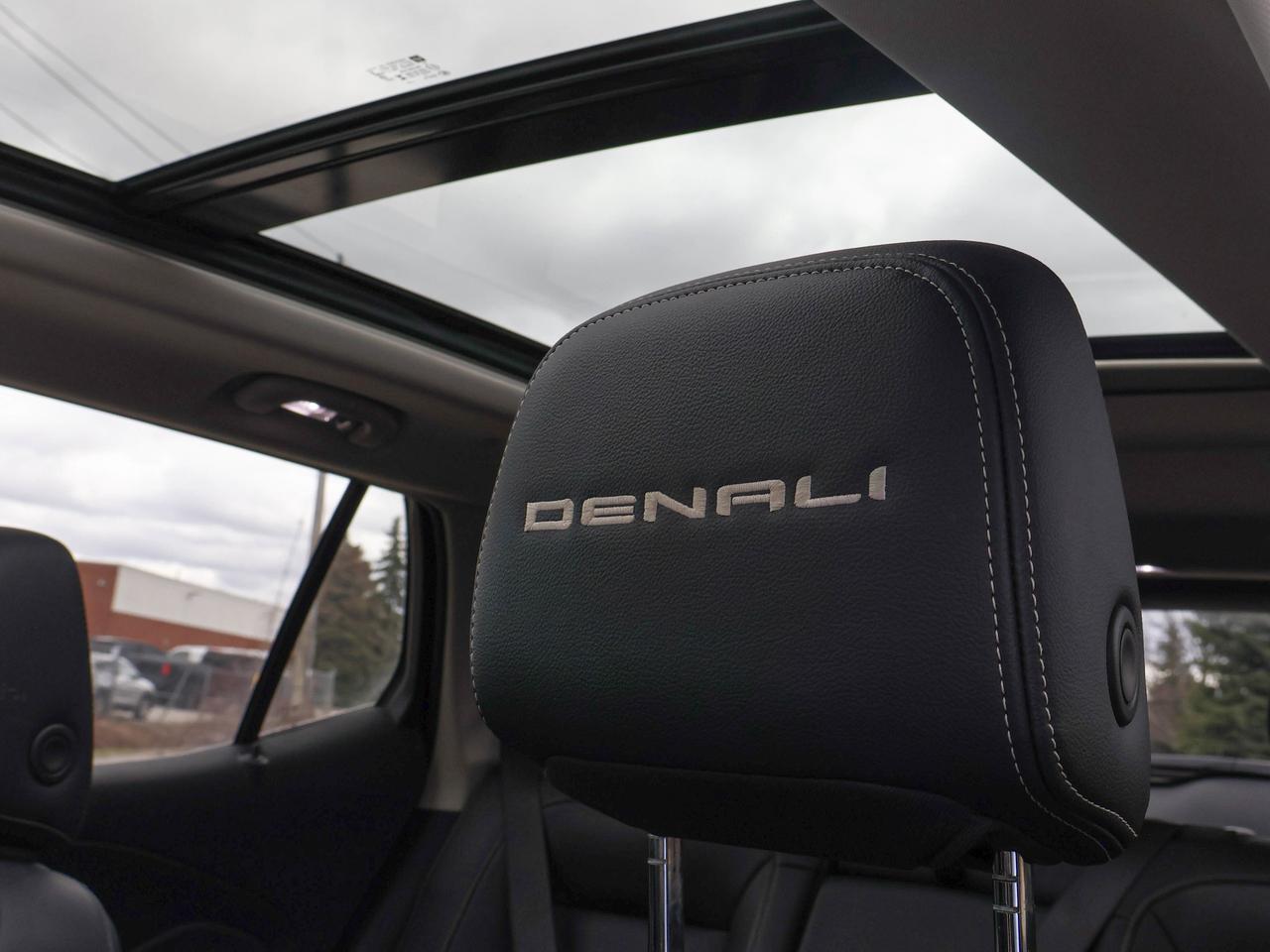 2024 GMC Terrain Denali Photo