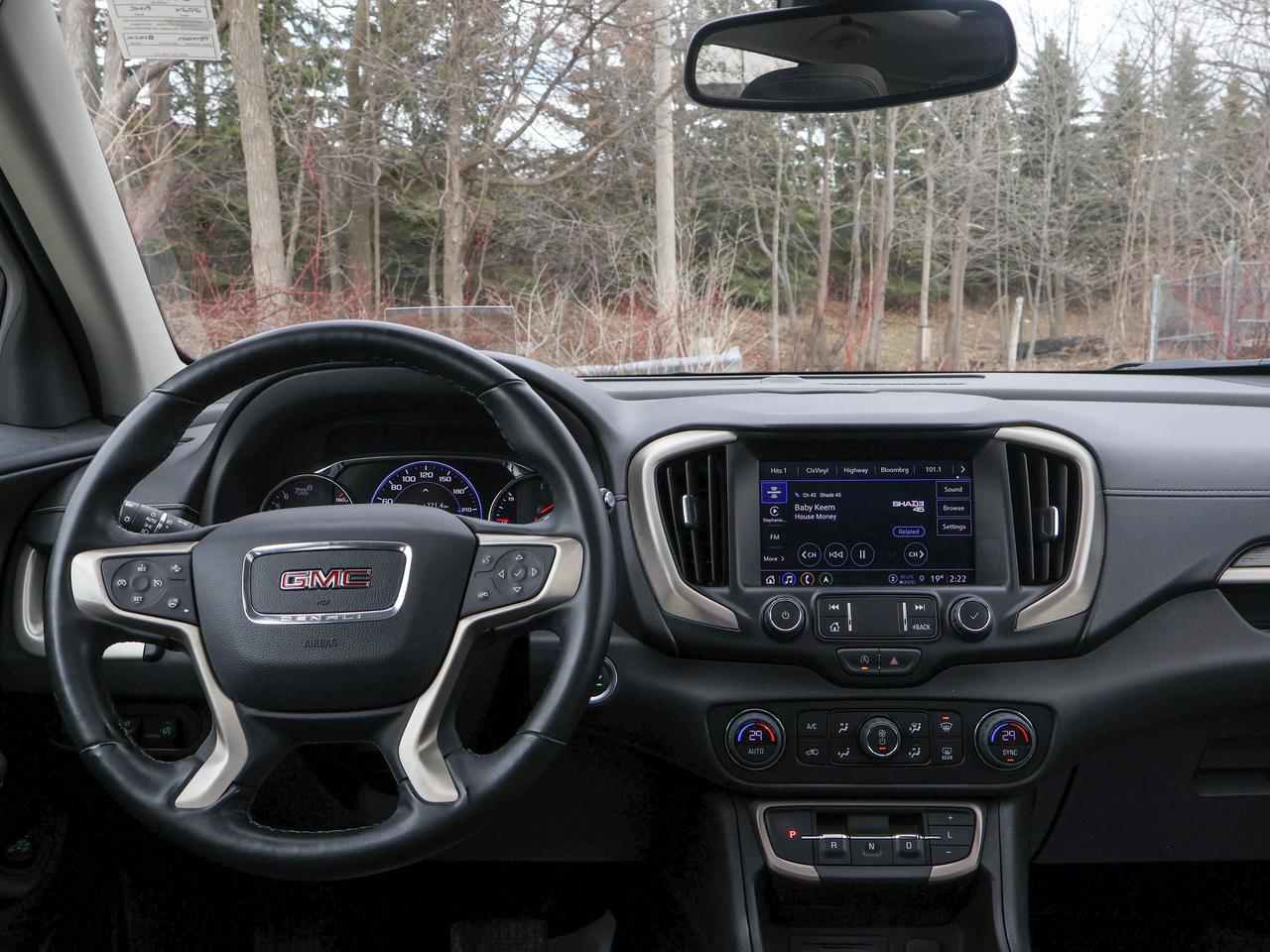2024 GMC Terrain Denali Photo