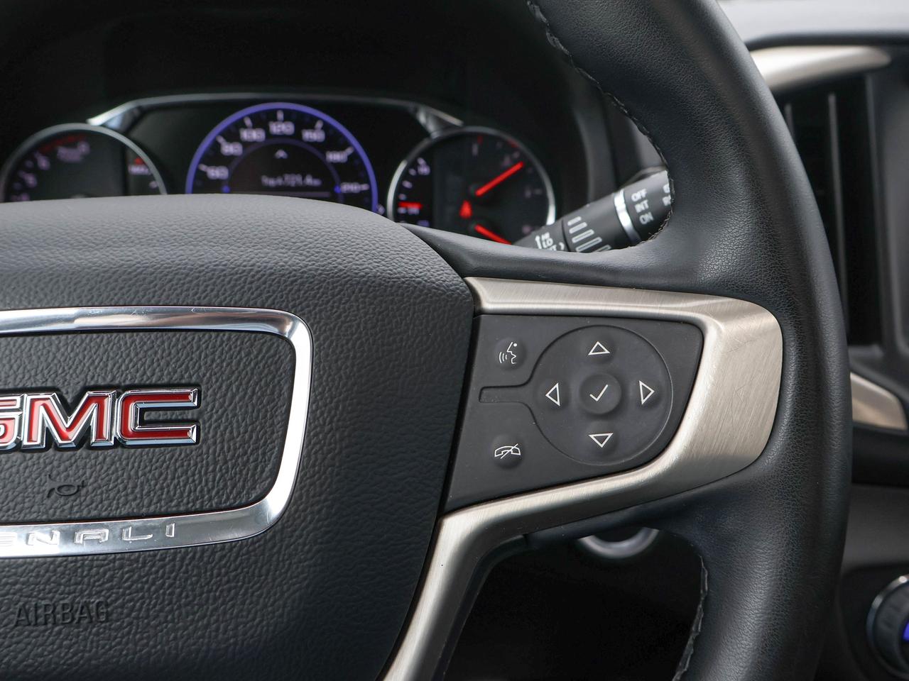 2024 GMC Terrain Denali Photo