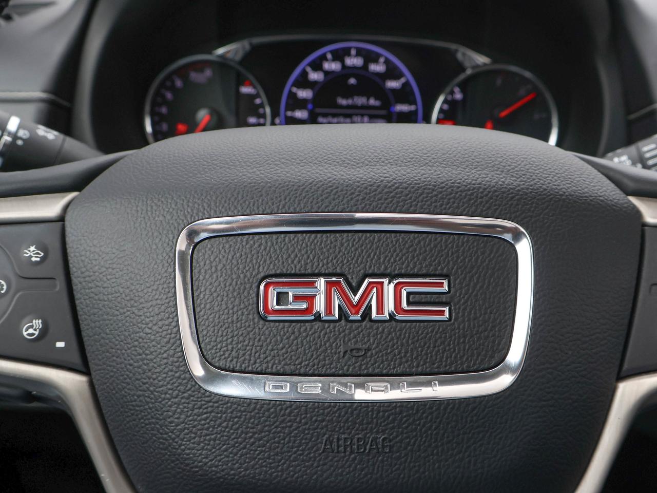 2024 GMC Terrain Denali Photo