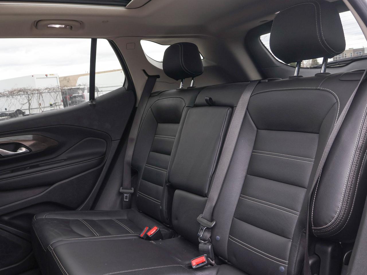 2024 GMC Terrain Denali Photo