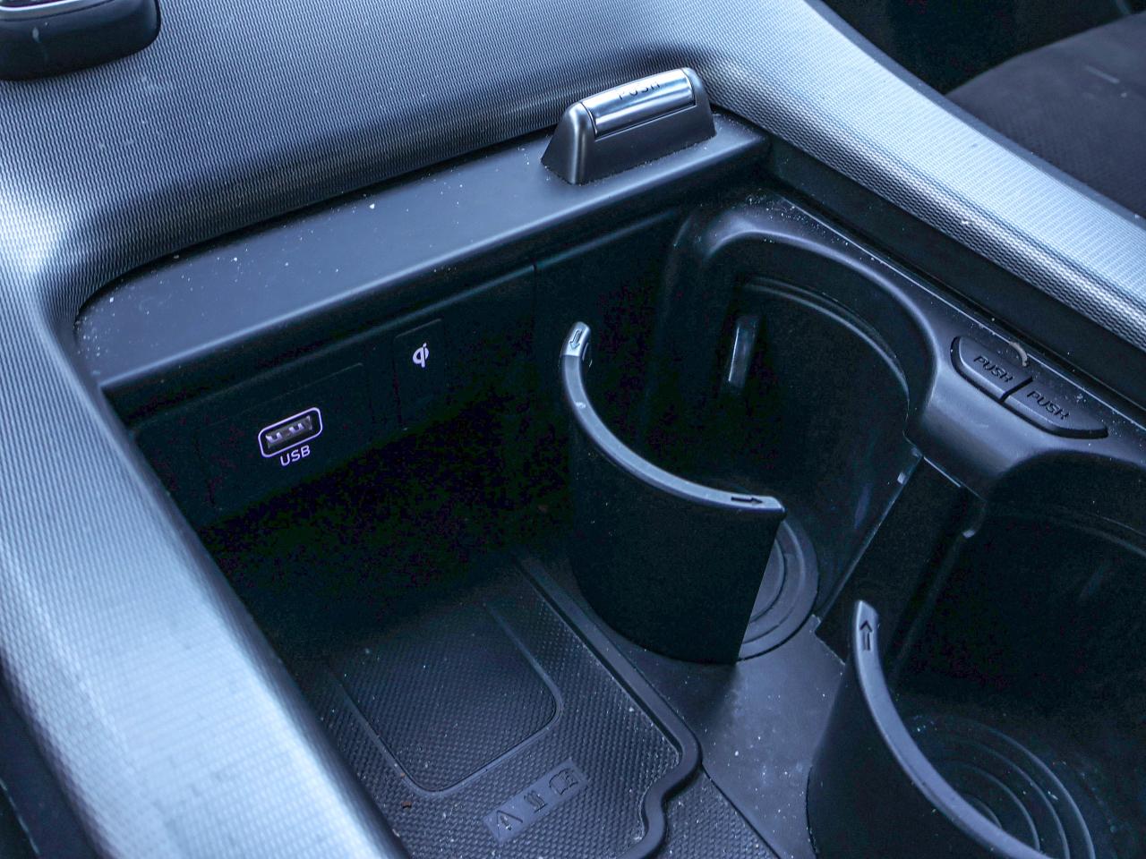 2025 Hyundai PALISADE Ultimate Calligraphy Night Photo