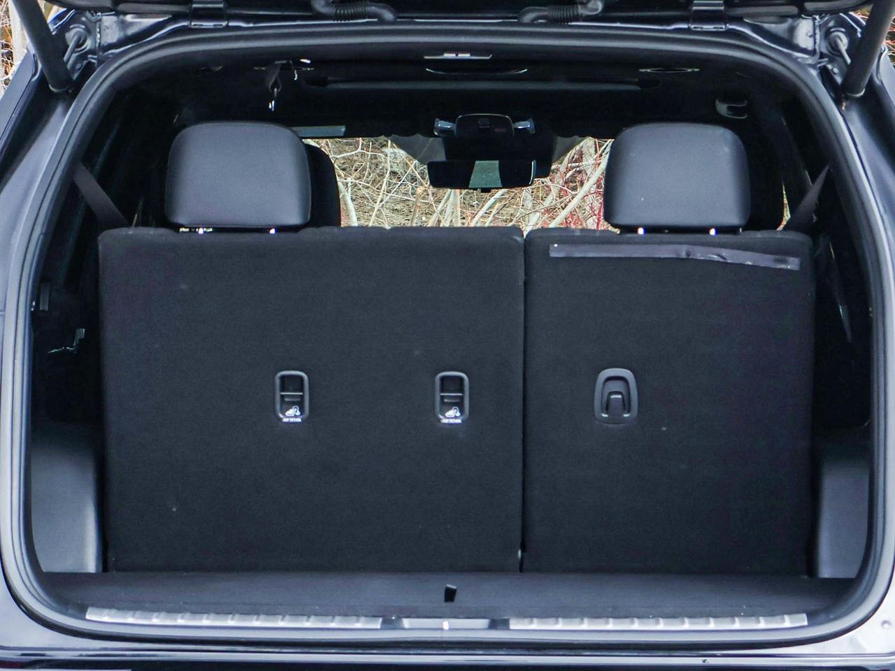 2025 Hyundai PALISADE Ultimate Calligraphy Night Photo