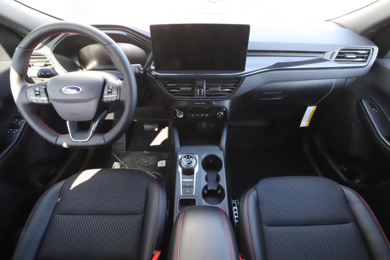 2026 Ford Escape ST-Line AWD Photo