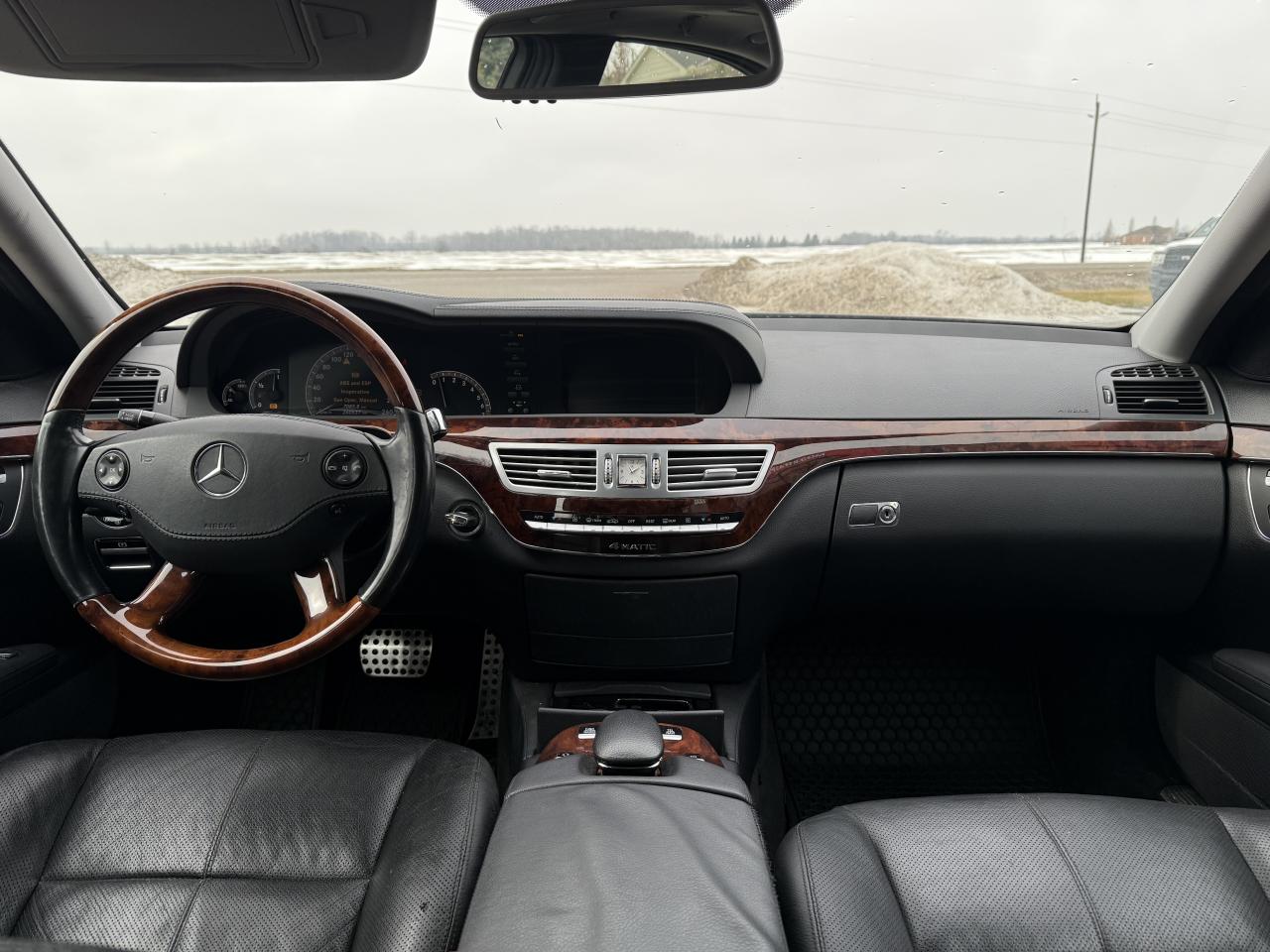 2008 Mercedes-Benz S-Class 550 | Massage Seats | Sunroof | Cruise Control Photo