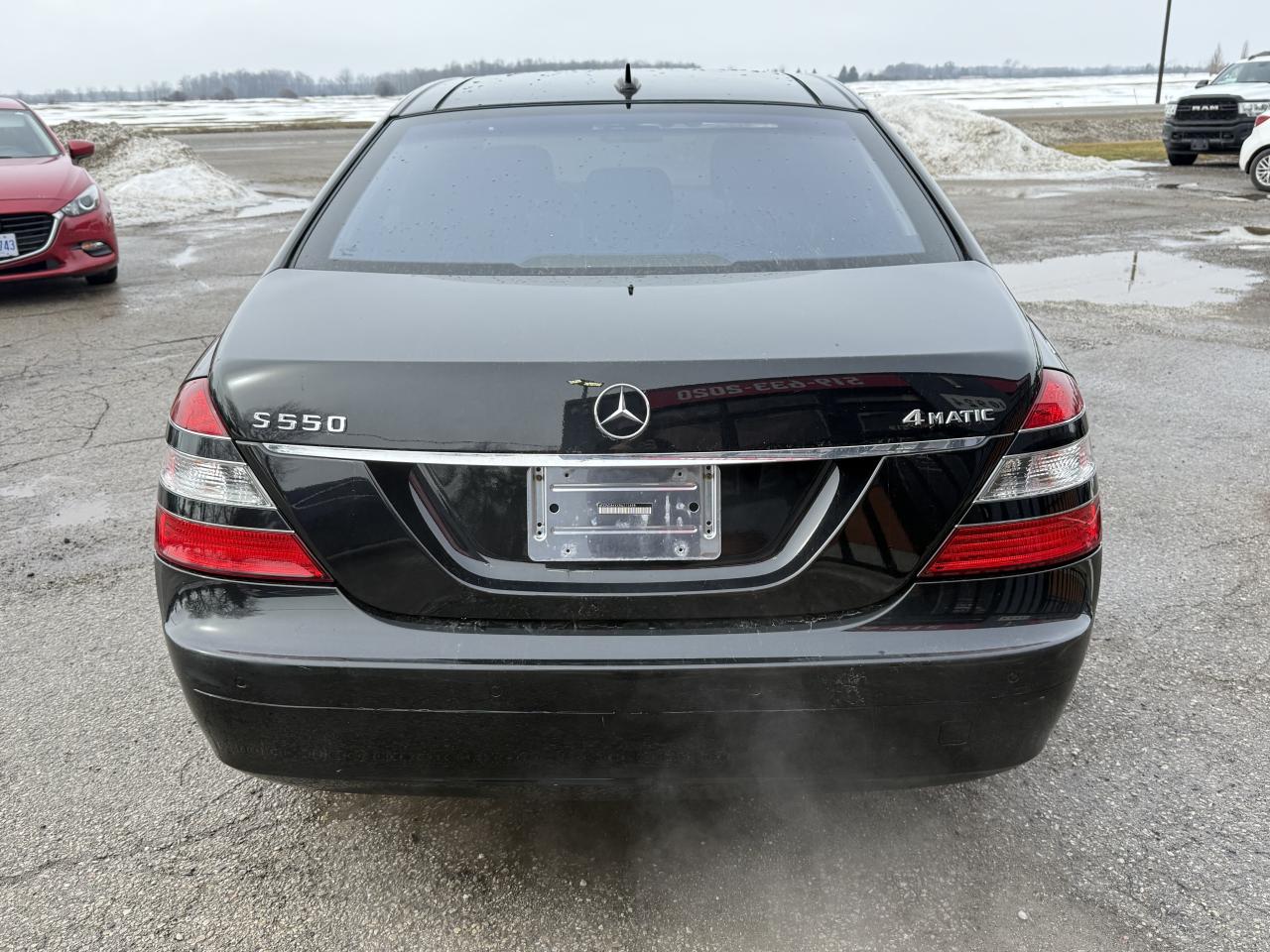 2008 Mercedes-Benz S-Class 550 | Massage Seats | Sunroof | Cruise Control Photo3