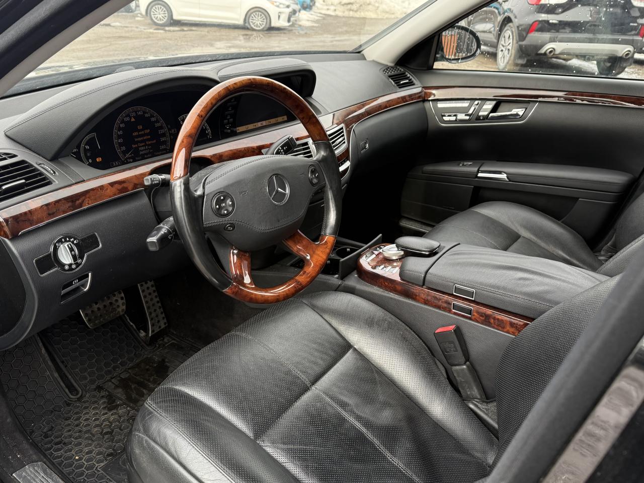 2008 Mercedes-Benz S-Class 550 | Massage Seats | Sunroof | Cruise Control Photo