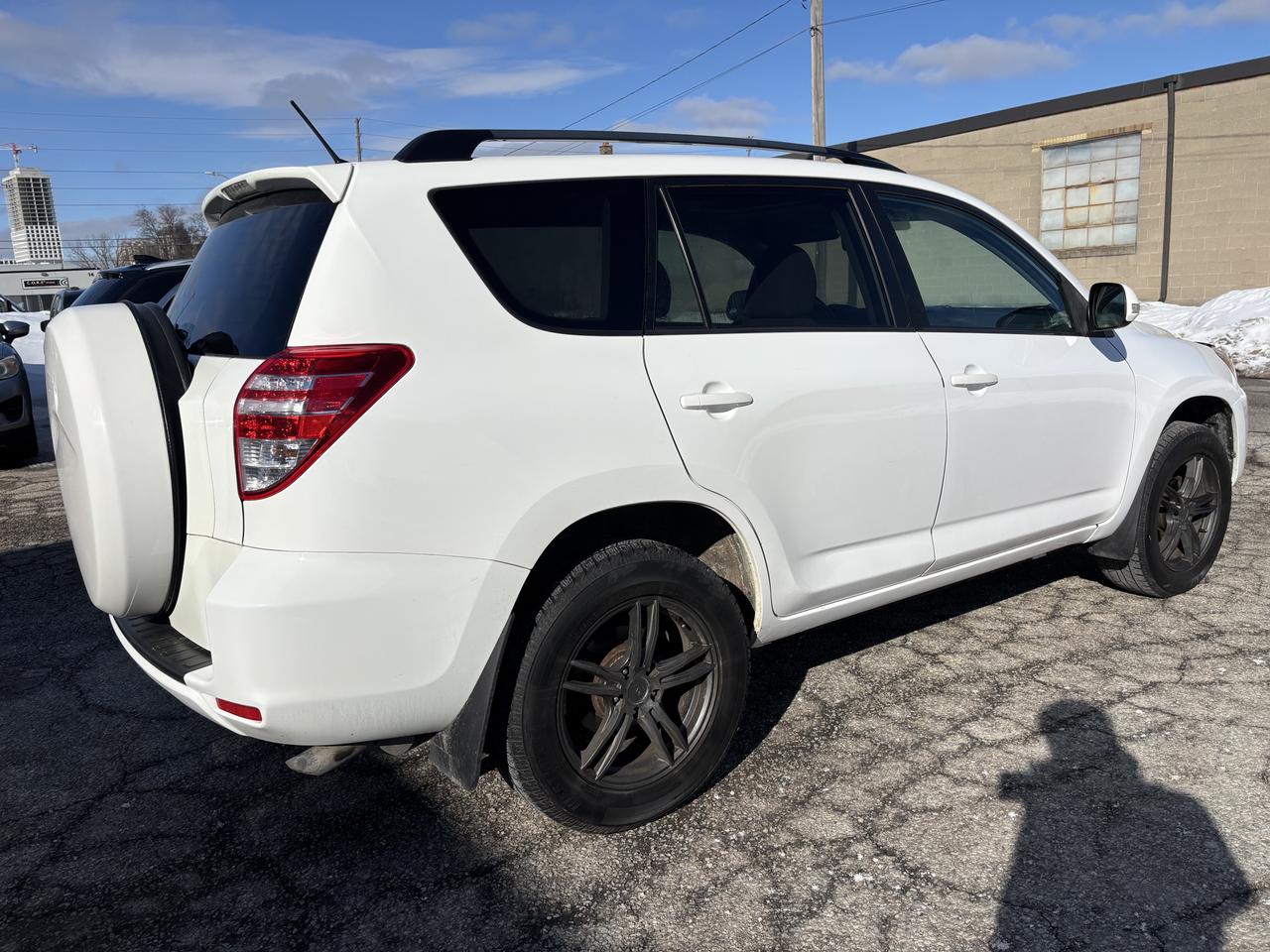 2012 Toyota RAV4 BASE - Photo #6