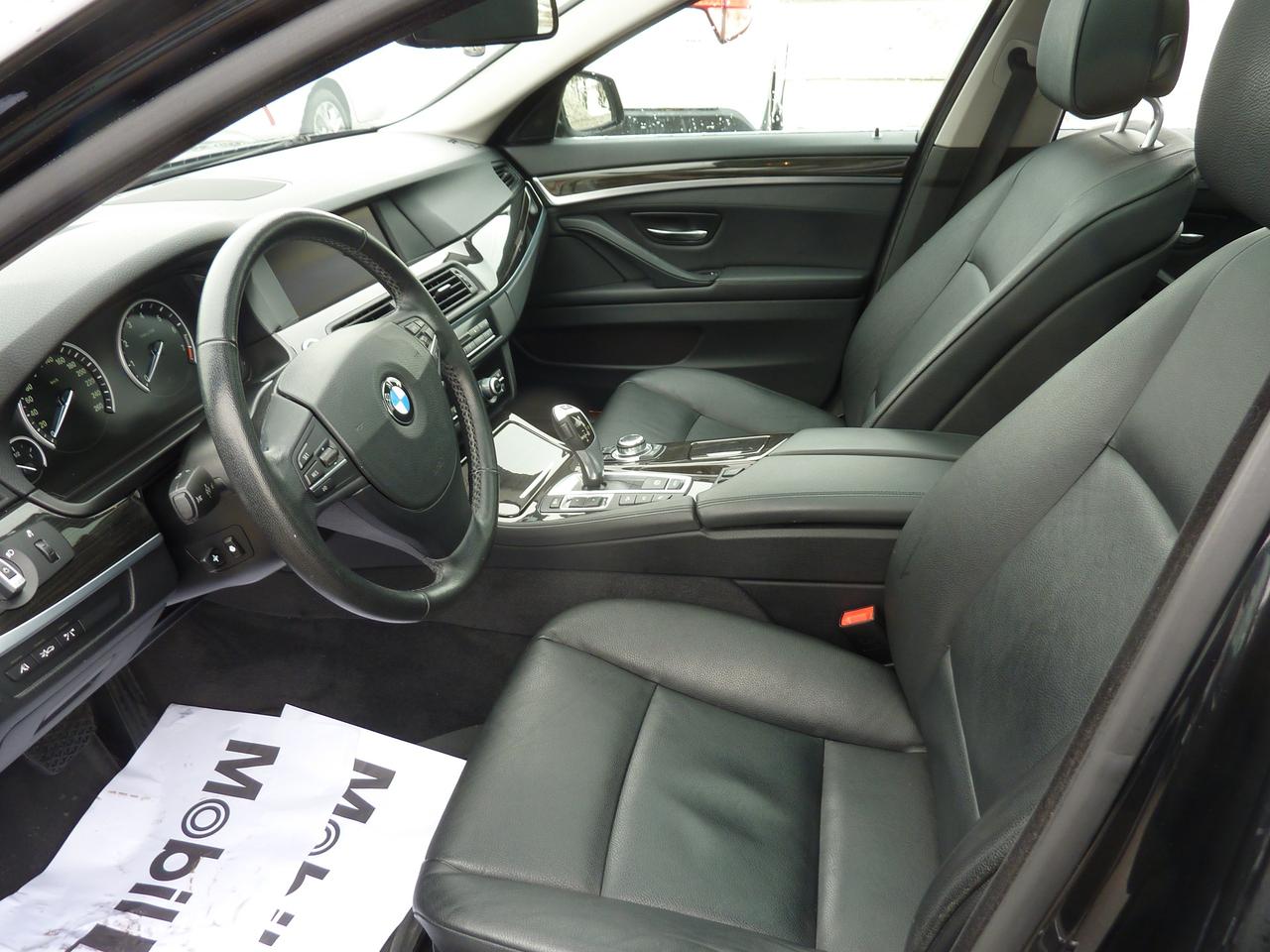 2013 BMW 5 Series 528i xDrive Photo