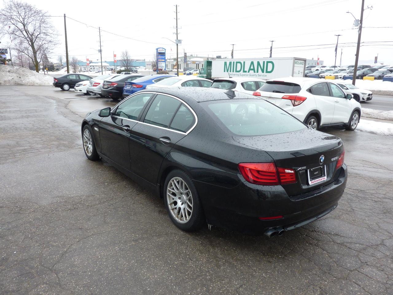 2013 BMW 5 Series 528i xDrive Photo