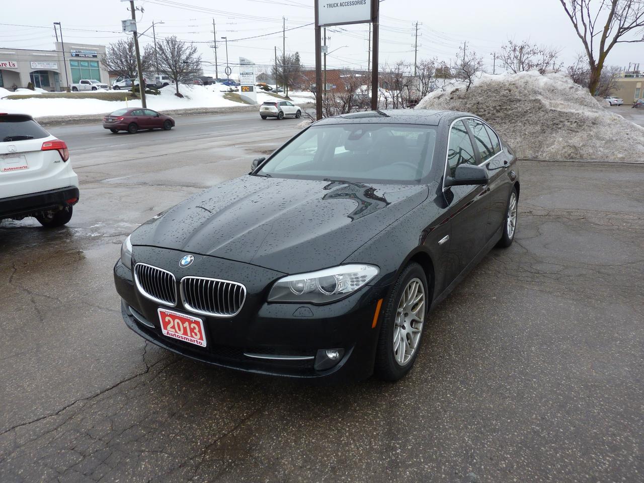 2013 BMW 5 Series 528i xDrive Photo
